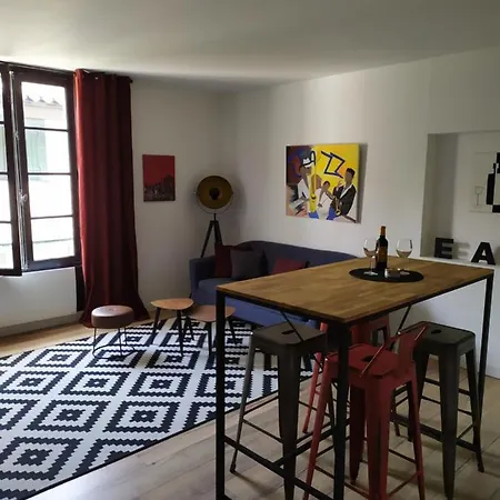 Cocon Au Coeur Du Petit * Bayona